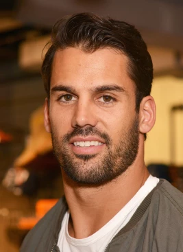 Eric Decker - athletespeakers