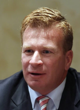 Mike Stoops - athletespeakers