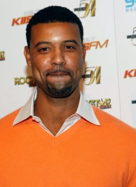 Derrek Lee - athletespeakers