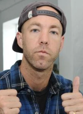 Andrew Reynolds - athletespeakers