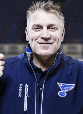 Brett Hull - athletespeakers