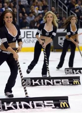 Los Angeles Kings Ice Crew - athletespeakers