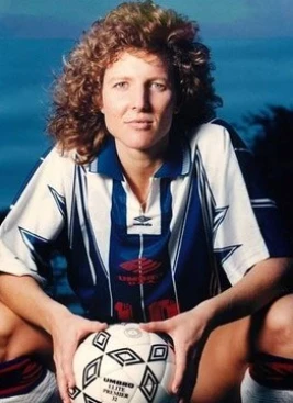 Michelle Akers - athletespeakers
