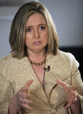 Selena Roberts - athletespeakers