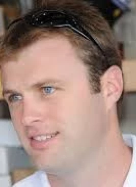 Travis Kvapil - athletespeakers