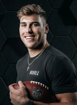 Lukas Van Ness - athletespeakers