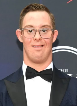 Chris Nikic - athletespeakers