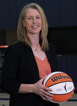 Katie Smith - athletespeakers